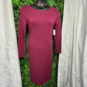 Old Navy Women‎ Dress Medium Round Neck Wine Red Midi Knit 1467